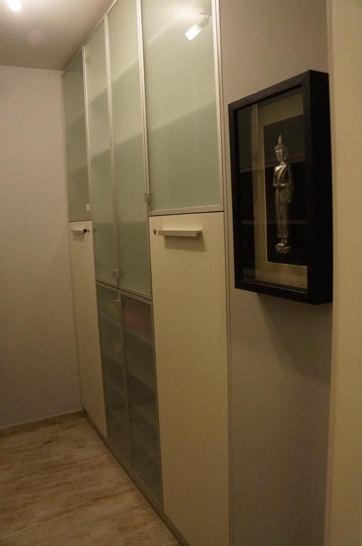 Apartment Zen Den *
